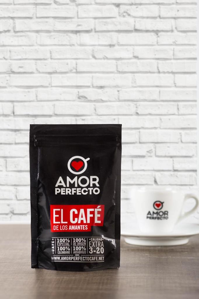 Amor Perfecto® Taza Capuccino Blanca con Plato
